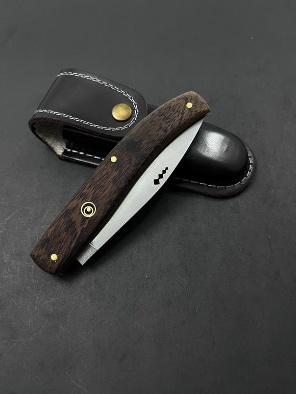 Folding Knife With Leather Sheath fk1018